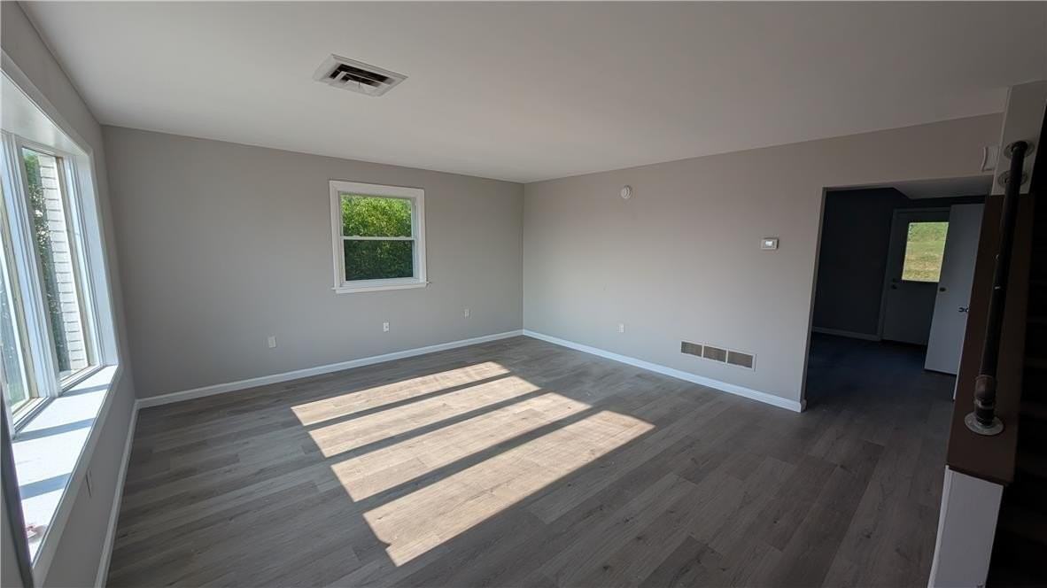 97 Hillcrest Ln #B11 - Photo 2 of 9