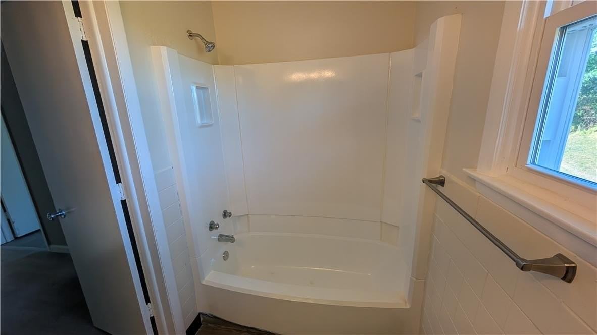 97 Hillcrest Ln #B11 - Photo 6 of 9