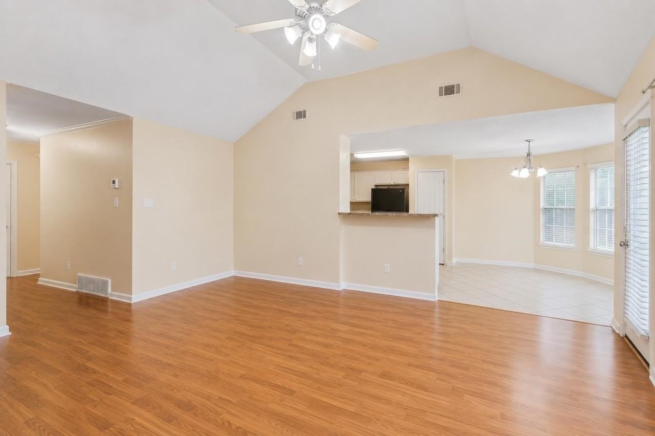 1654 Far Dr - Photo 5 of 8