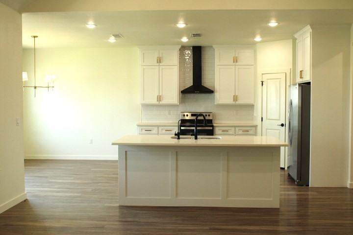 125 Middleton Ln #1 - Photo 2 of 12