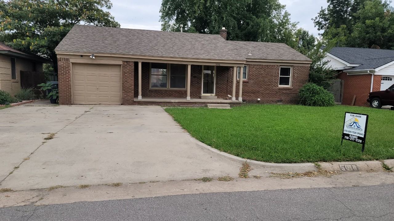 5016 S Olie Pl #1 - Photo 2 of 39