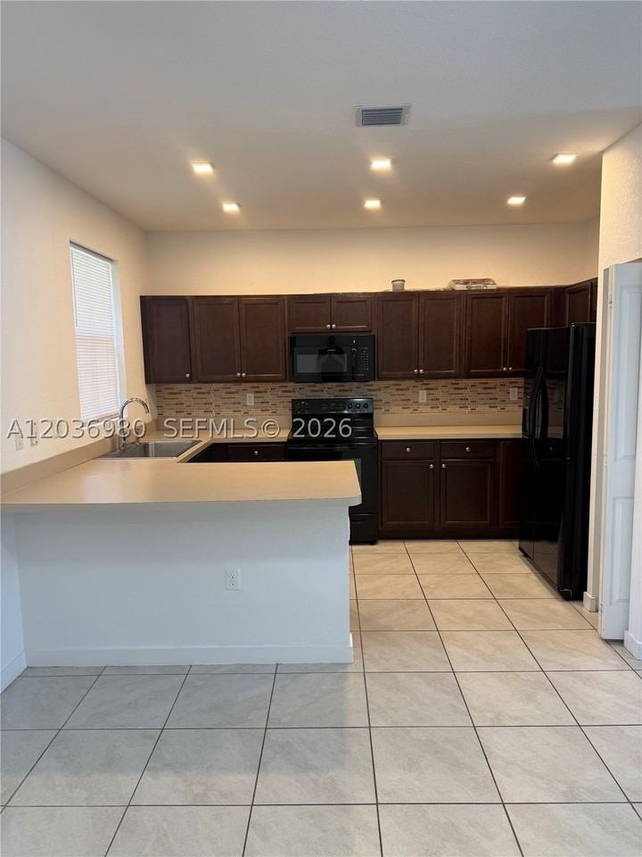 24360 Sw 117th Ave #0 - Photo 3 of 22