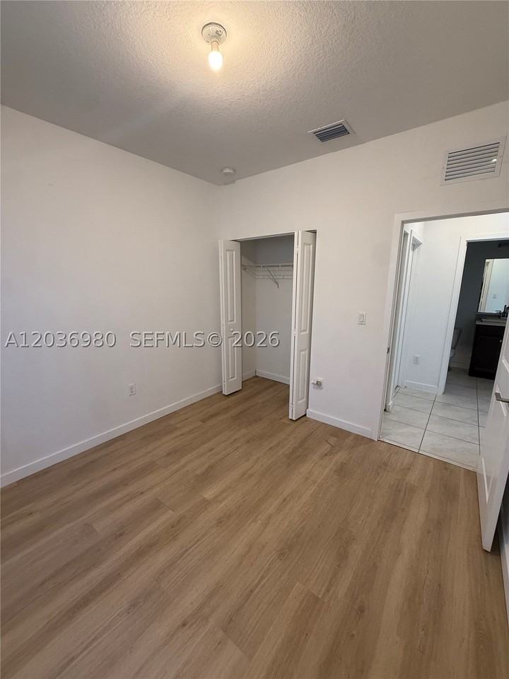 24360 Sw 117th Ave #0 - Photo 7 of 22