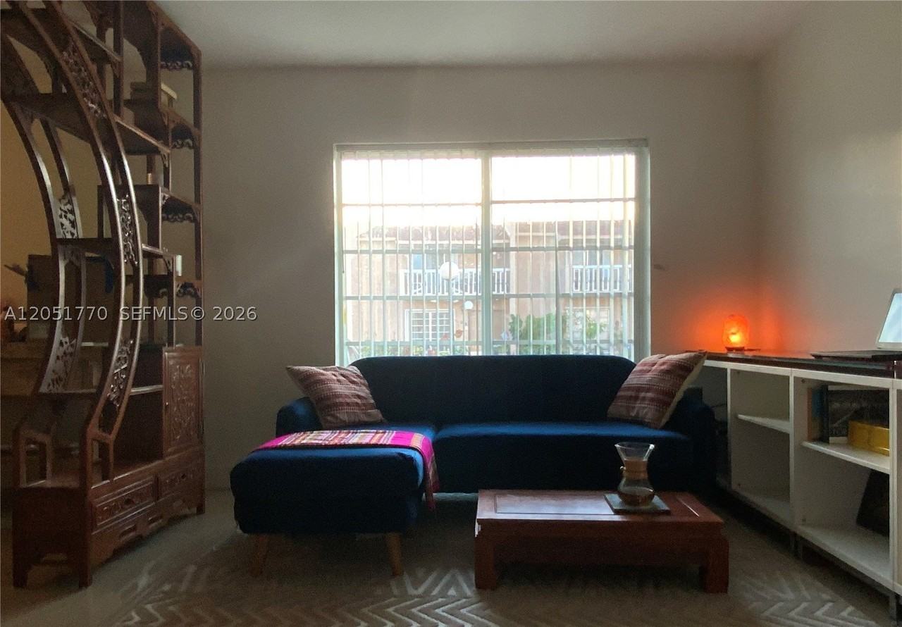 17100 SW 94ave #503 - Photo 4 of 22