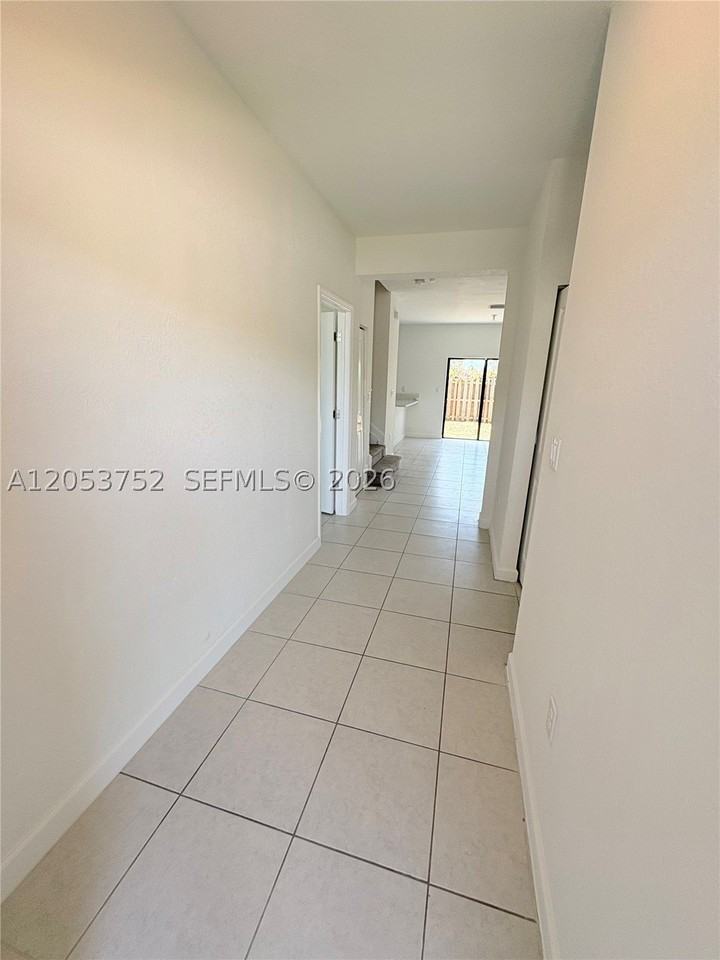 13232 Sw 287th Ter - Photo 3 of 17