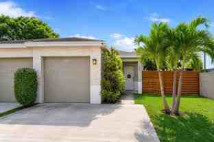 935 Nw 2nd Ave - Photo 1 of 1