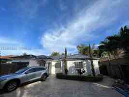 featured image of 9117 Nw 169th St
