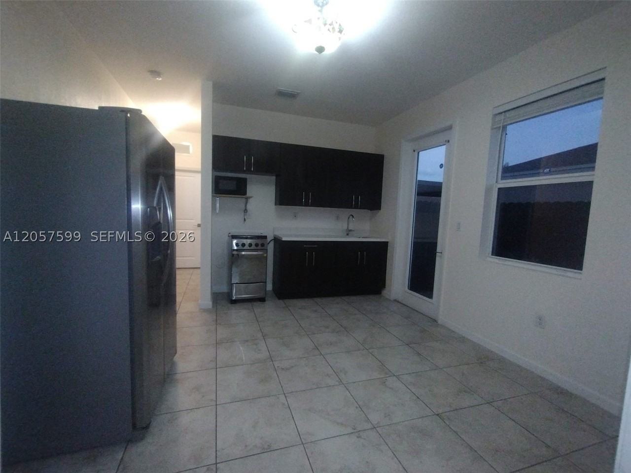 27701 27701 SW 134th Ct - In Law Quarters #0 - Photo 5 of 16
