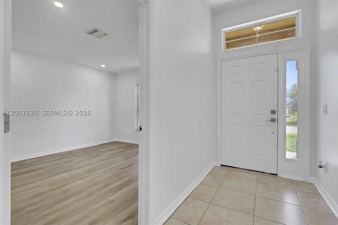 1807 Ne 28th St #0 - Photo 2 of 25