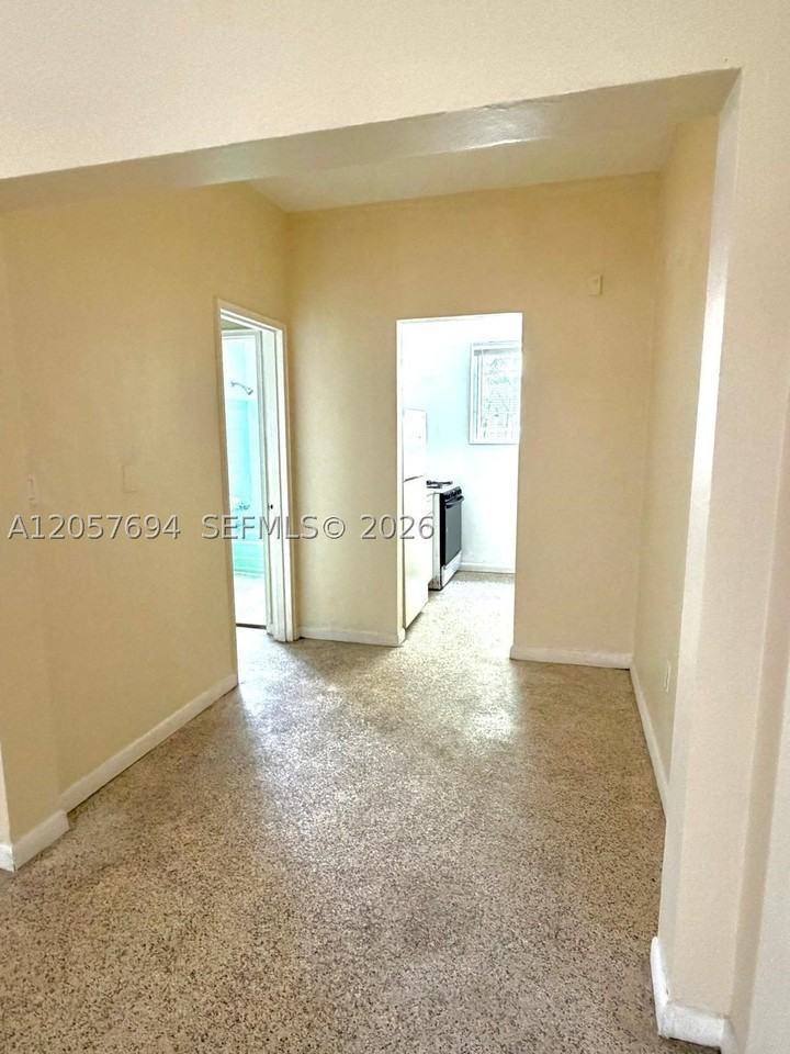 1770 Meridian Ave #113 - Photo 4 of 11