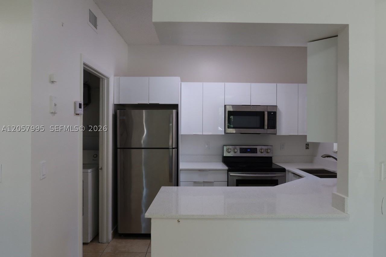18340 Nw 68th Ave #A - Photo 2 of 10
