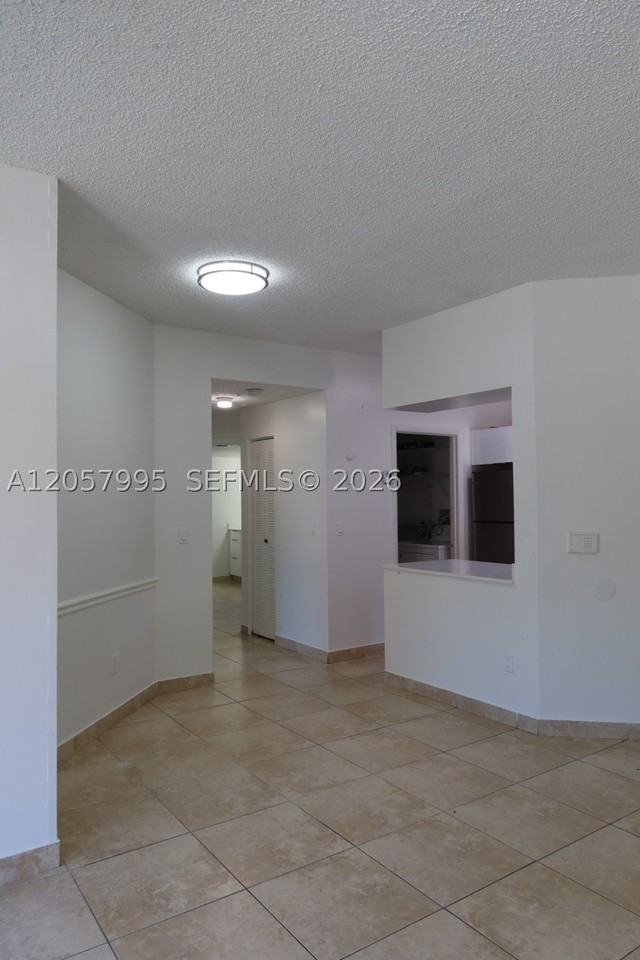 18340 Nw 68th Ave #A - Photo 4 of 10