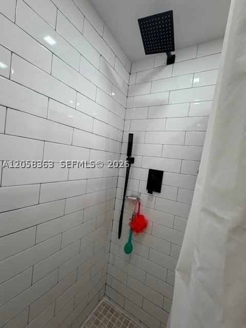 11053 Sw 113th Pl #0 - Photo 7 of 12
