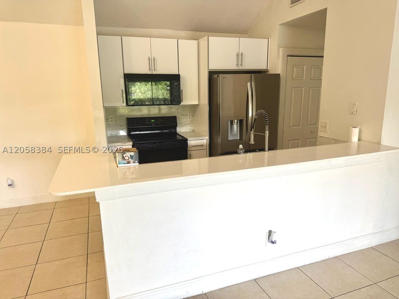 15771 Sw 106th Ter #302 - Photo 3 of 10