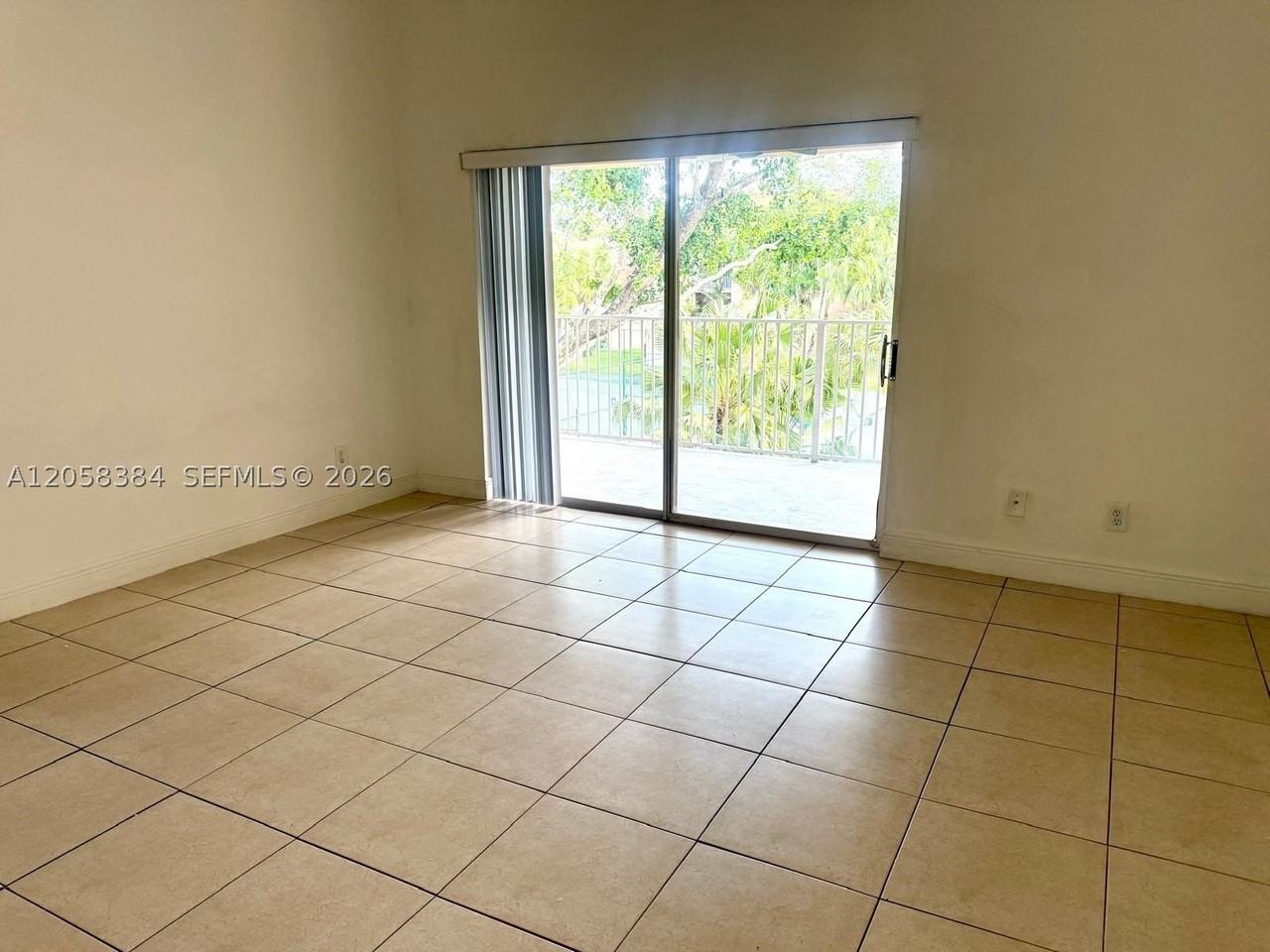 15771 Sw 106th Ter #302 - Photo 7 of 10