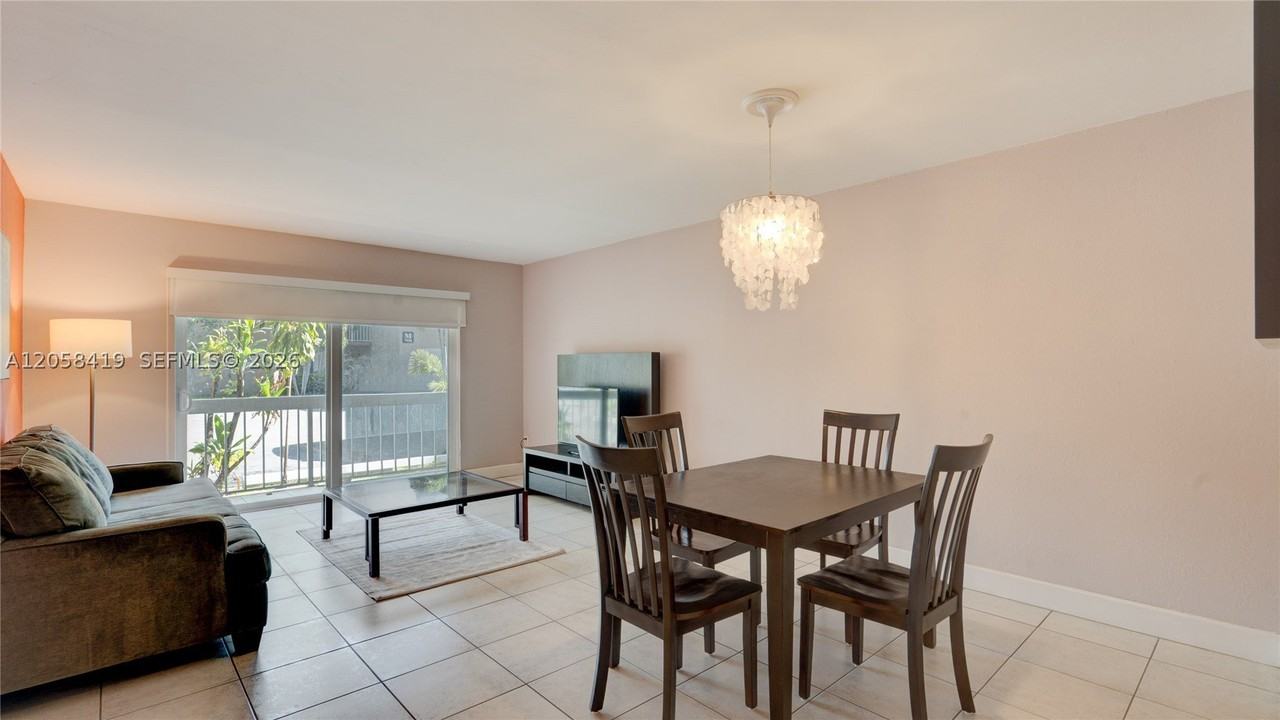 7910 Camino Real #N105 - Photo 4 of 32