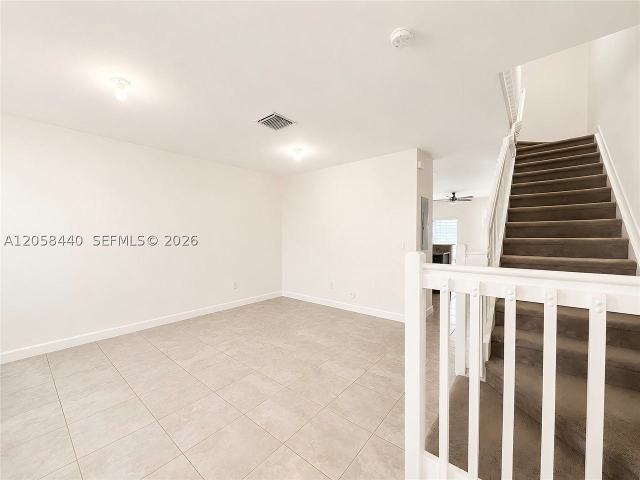 11362 Sw 151st Ave - Photo 2 of 10