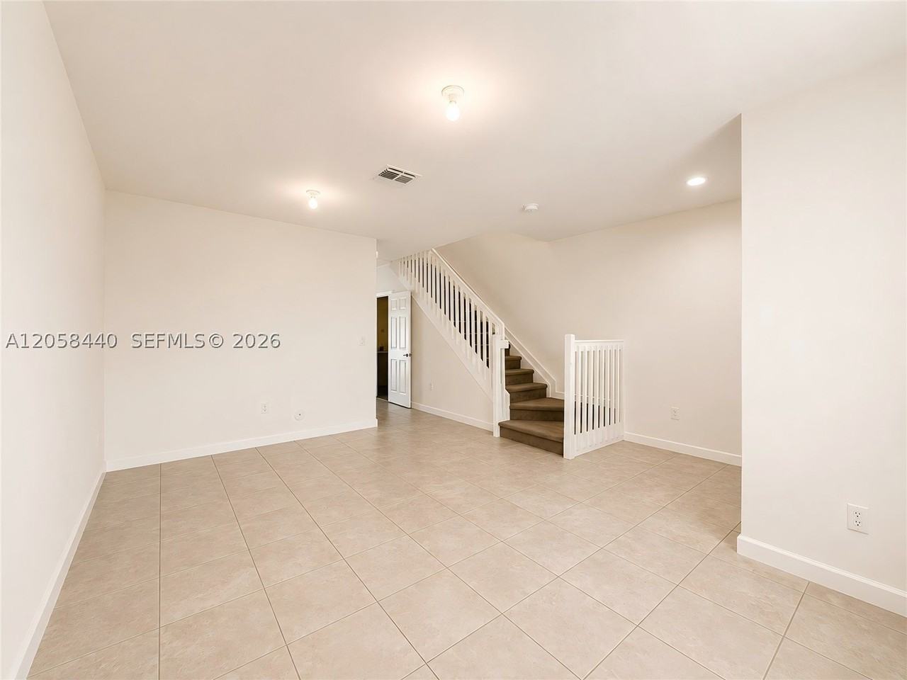 11362 Sw 151st Ave - Photo 3 of 10