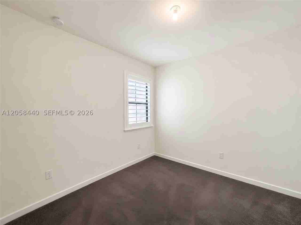 11362 Sw 151st Ave - Photo 6 of 10