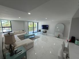 1800 Collins Ave #3H - Photo 1 of 1