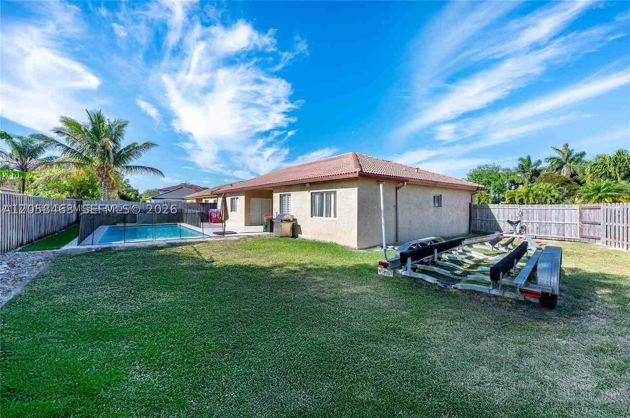 29191 Sw 142nd Ct #0 - Photo 5 of 27