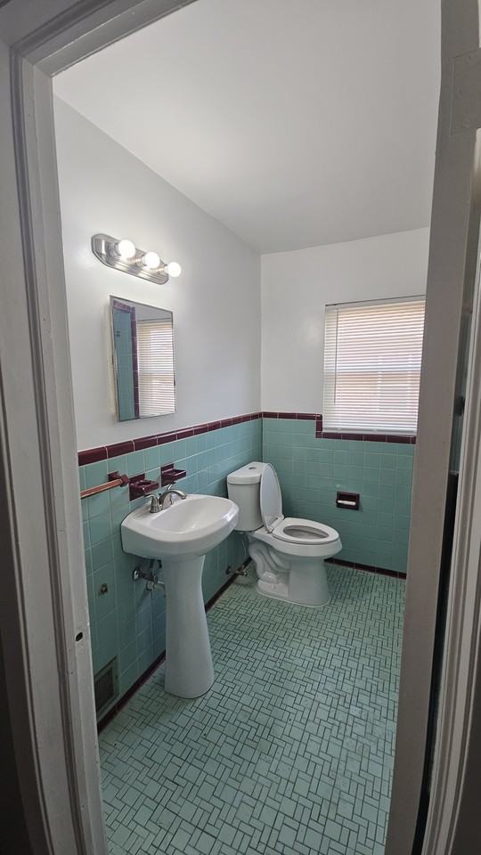 17200 Stoepel St #2 - Photo 4 of 6