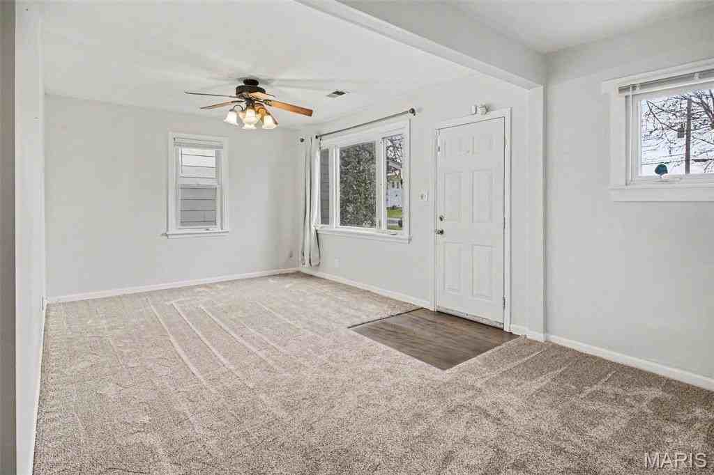 1725 Saint Catherine St - Photo 2 of 10
