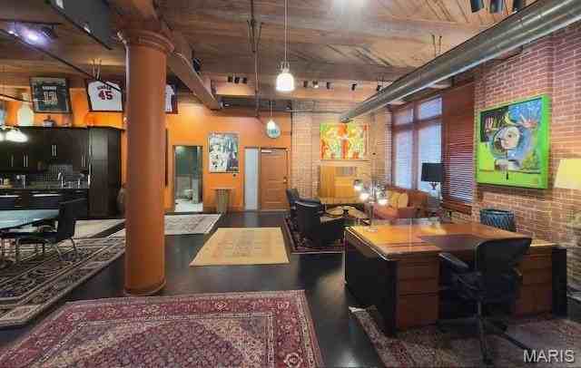 1101 Lucas Ave #200 - Photo 6 of 27