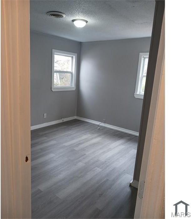 5574 Era Ave - Photo 5 of 7