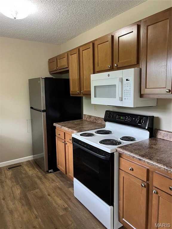 3211 College Ave - Photo 6 of 14