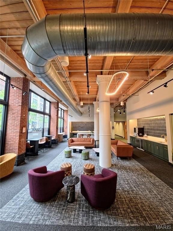 1209 Washington Ave #205 - Photo 6 of 24