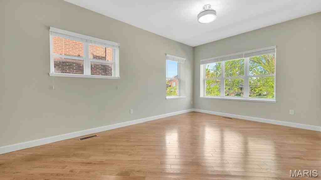 3908 Mcdonald Ave #1F - Photo 7 of 40