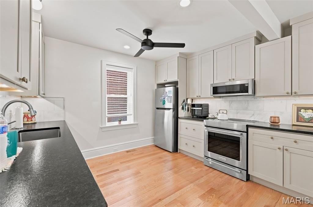 7520 Ethel Ave #1F - Photo 7 of 22