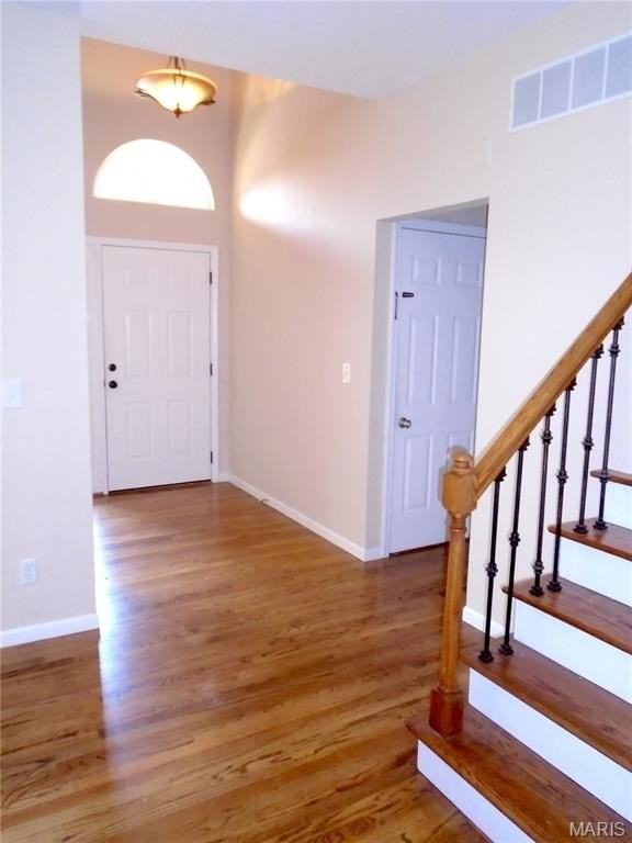 1109 Peachtree Ct - Photo 3 of 28