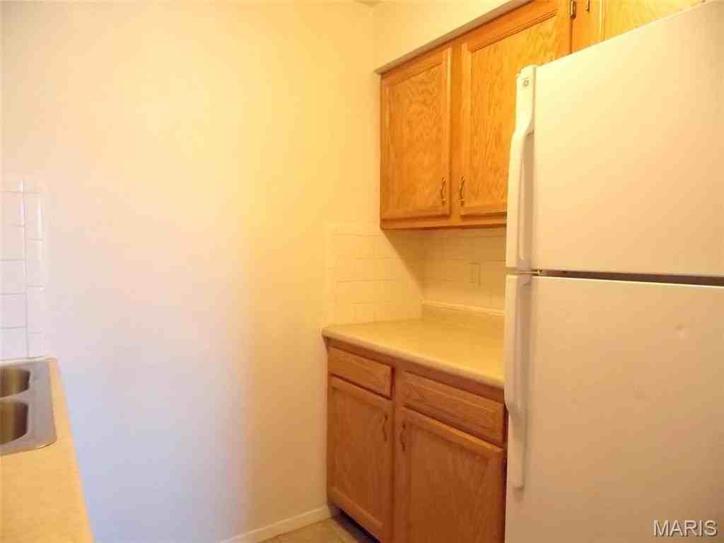 18 N 44th St #7 - Photo 5 of 8