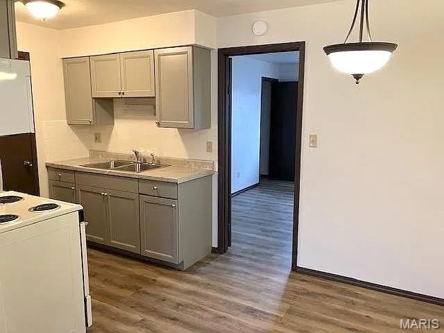 8 N 45th St #1 - Photo 4 of 15