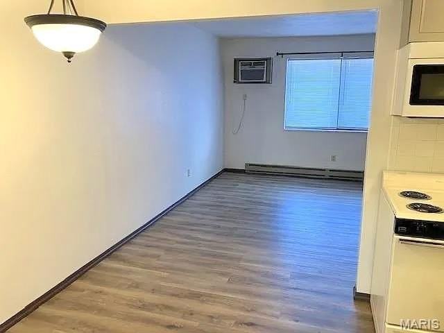 8 N 45th St #1 - Photo 7 of 15