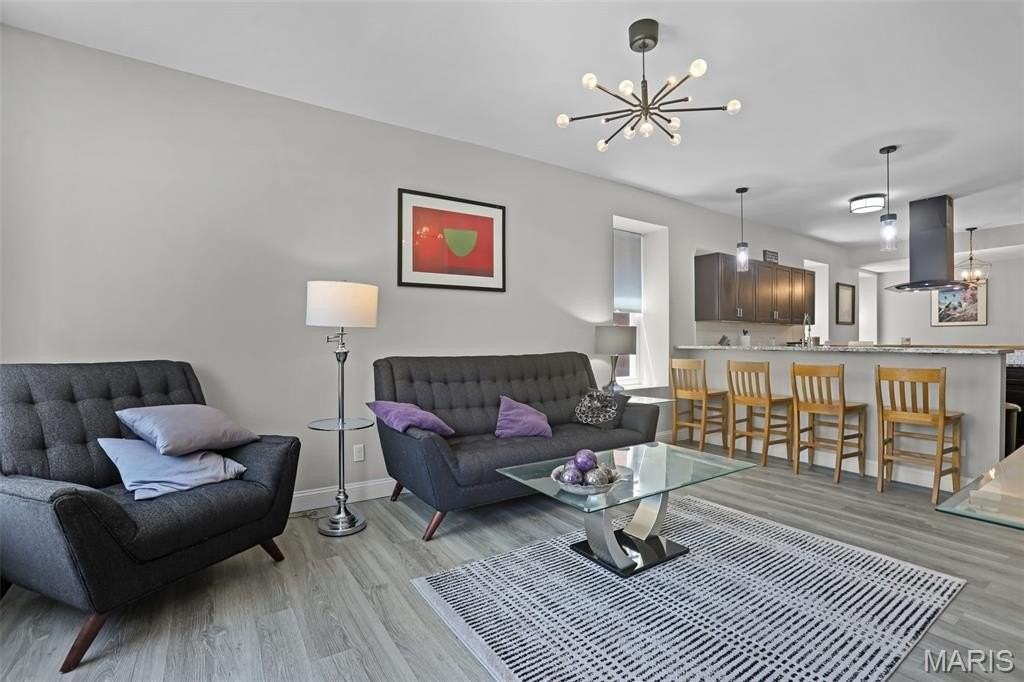 3637 S Compton Ave - Photo 4 of 28