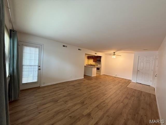 7 Fairways Cir #C - Photo 3 of 18