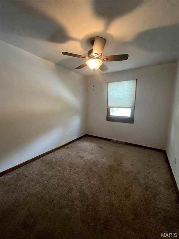 308 Salem St - Photo 7 of 23