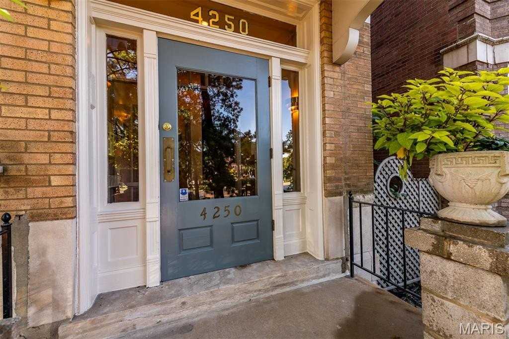 4250 Lindell Blvd #A - Photo 2 of 29