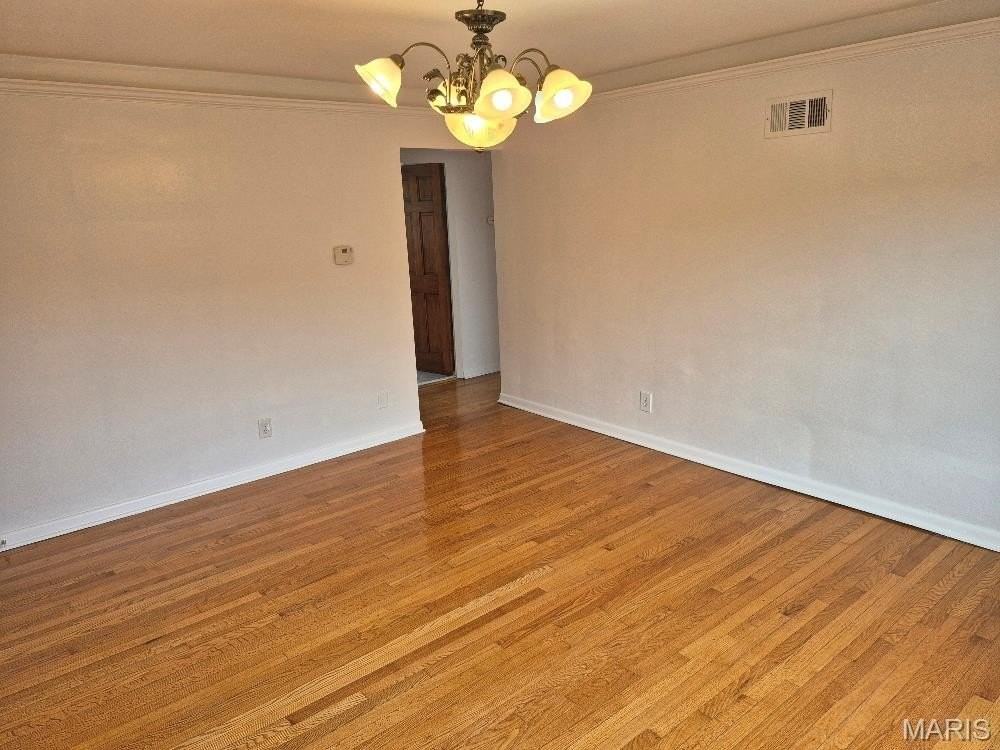 3947 Jamieson Ave #2W - Photo 4 of 14