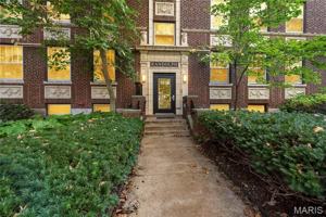 featured image of 5510 Waterman Blvd #202