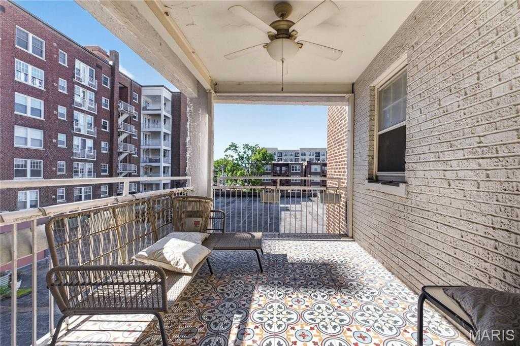 5510 Waterman Blvd #202 - Photo 3 of 48