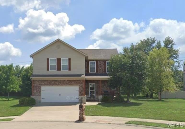 805 Bluff Ridge Ln - Photo 2 of 27