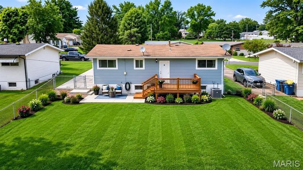 10530 Meath Dr - Photo 6 of 33