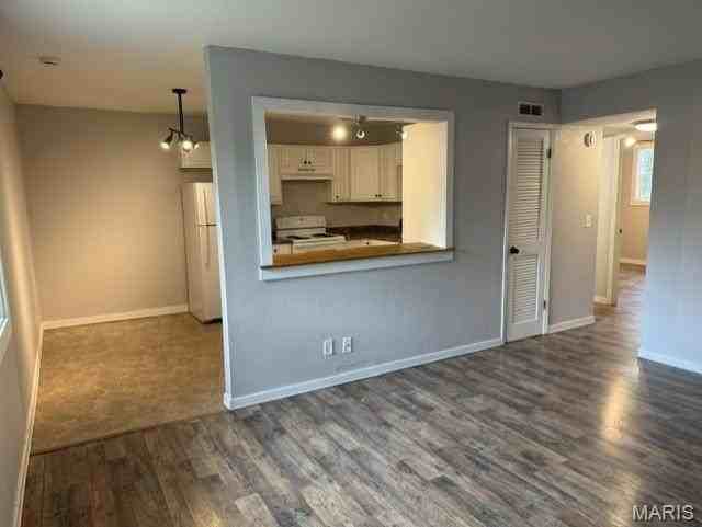 919 Mulberry St #225 - Photo 3 of 10
