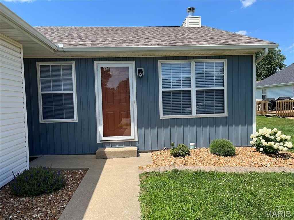 606 Donna Dr - Photo 2 of 13