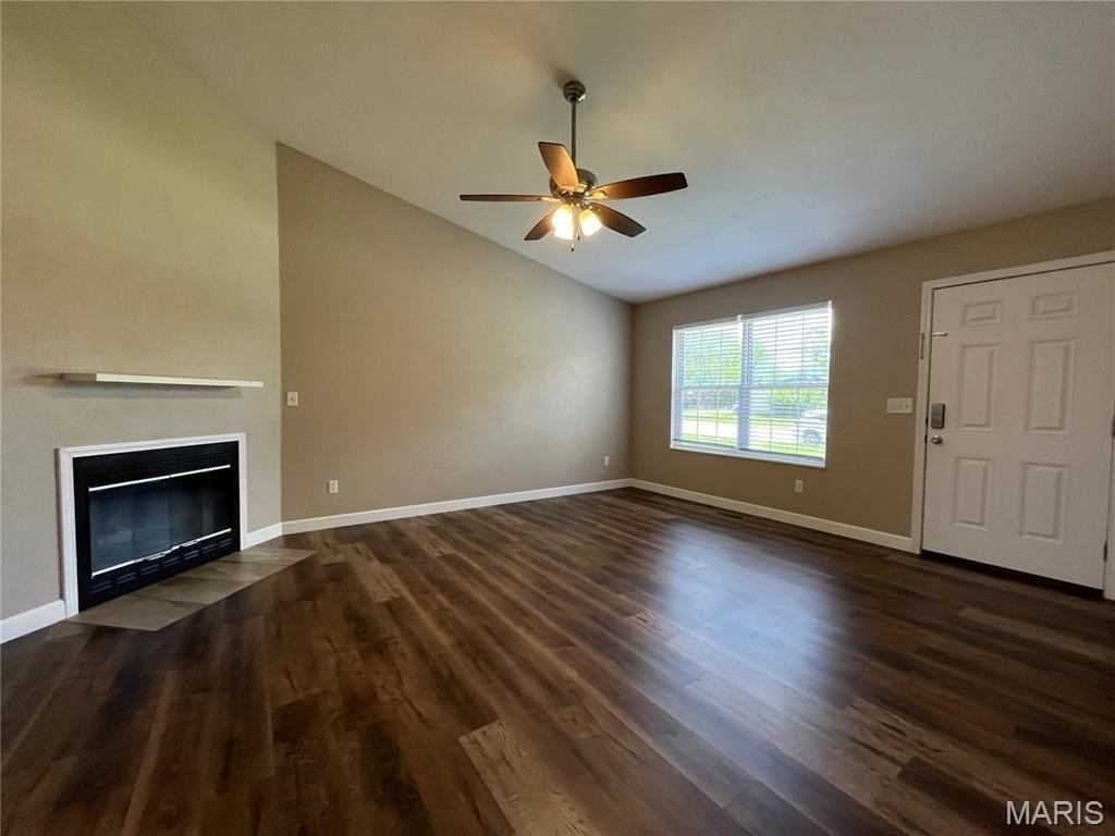 606 Donna Dr - Photo 4 of 13
