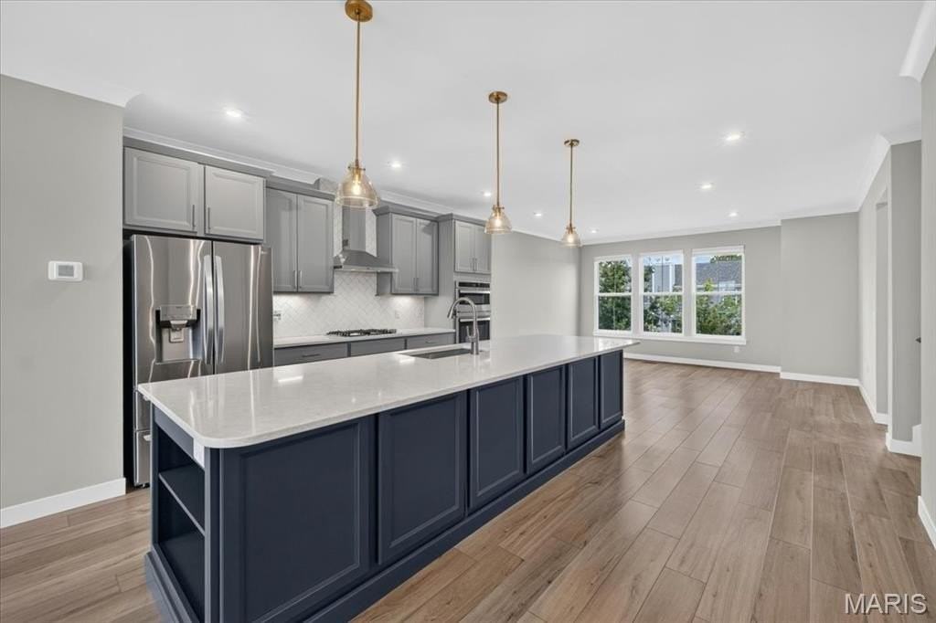 8933 Eager Rd - Photo 6 of 33